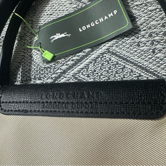 Longchamp Le Pliage White Canvas Tote With Shoulder Strap - Picture 3 of 6